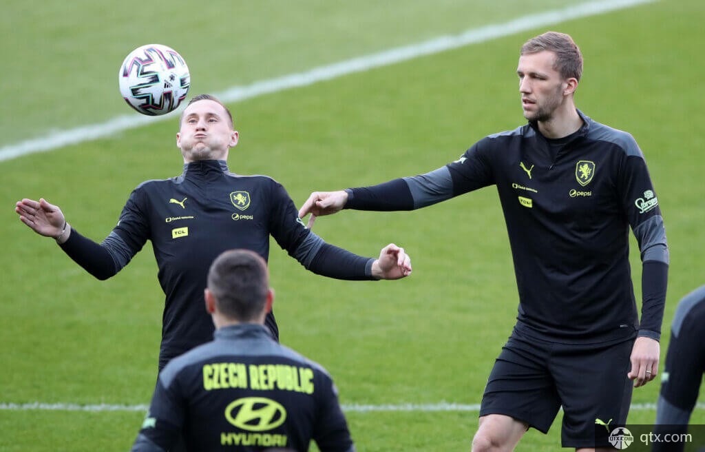 威胁打开窗 威胁打开窗